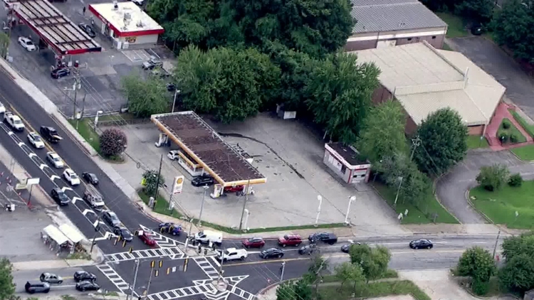 Man in custody after deadly shooting at Shell gas station on Memorial Drive in Atlanta