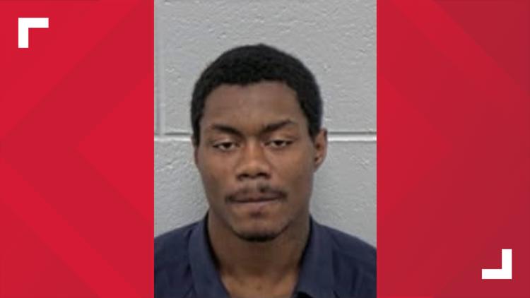 Monroe Police search for 'armed and dangerous' shooting suspect