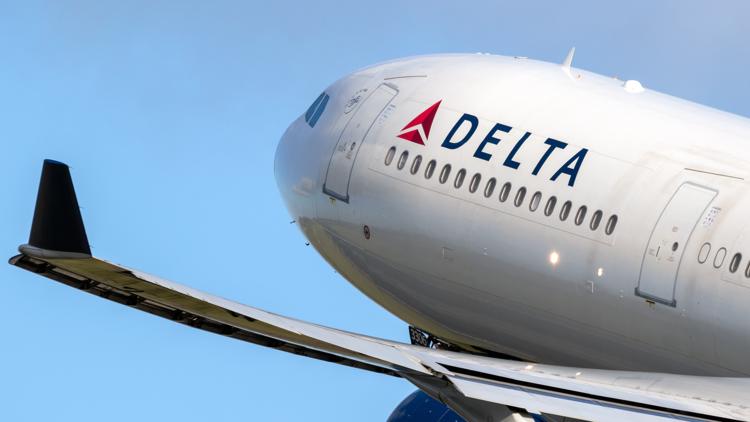 Battery from passenger catches fire on Delta flight from Atlanta; plane diverted
