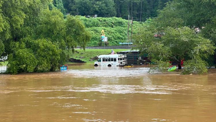 Flooding prompts state of emergency in McCaysville; downtown roads closed