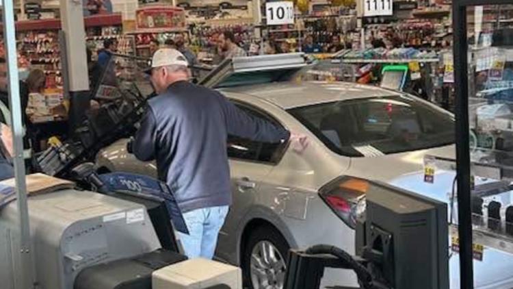Car crashes into Athens Kroger, injuring five people