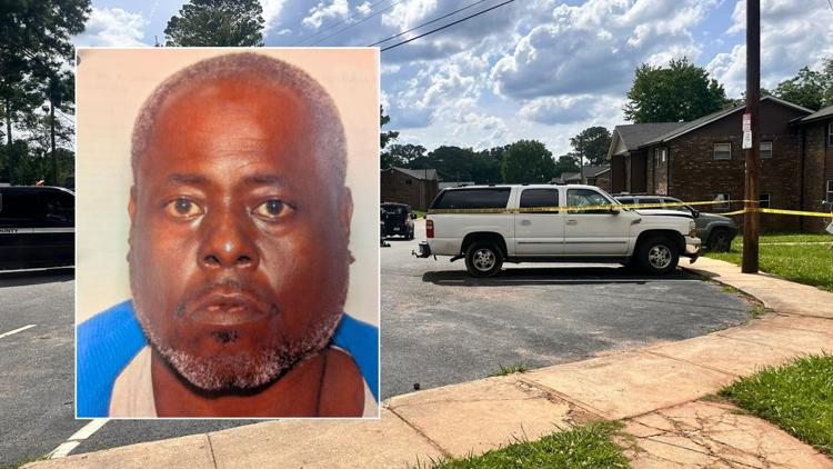 Estranged husband in custody after woman, girl shot to death at DeKalb apartment complex