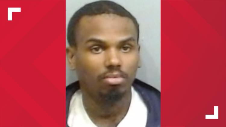 Warrants: Man accused in deadly stabbing of 4-year-old prevented child from receiving medical aid