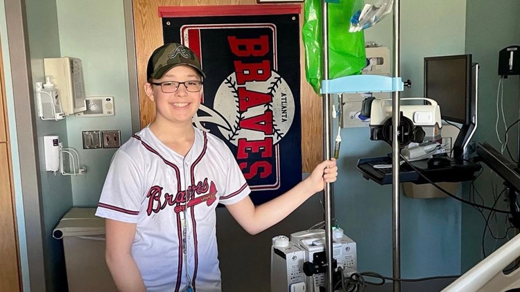 13-year-old's love for the Atlanta Braves helped him power through cancer diagnosis