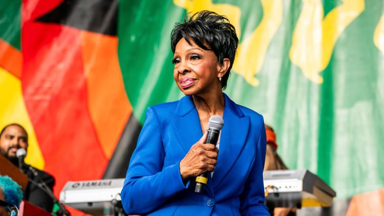 Gladys Knight announces plans to cut back on performing