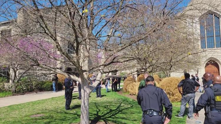 3 ni&ntilde;os y 3 adultos muertos despu&eacute;s de un tiroteo en una escuela privada en Nashville