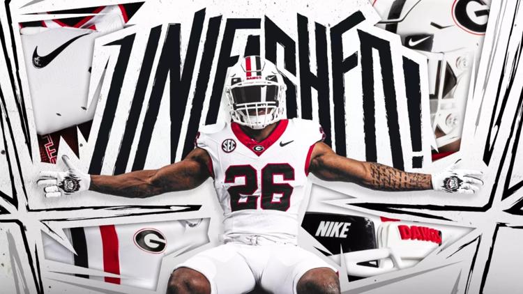 Georgia Bulldogs will wear all-white uniforms in a game for the first time, team announces