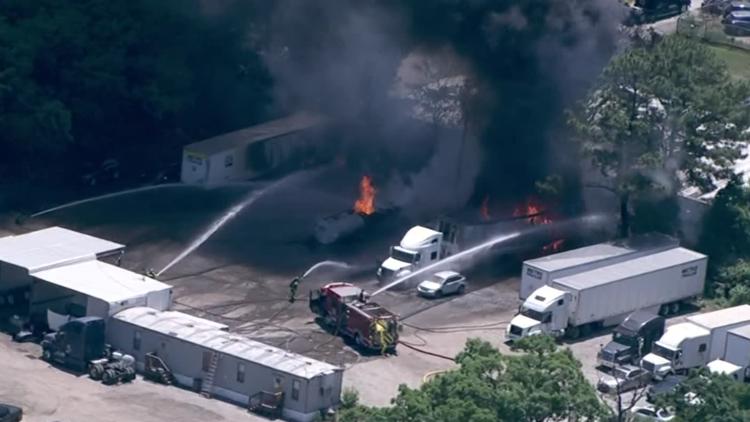 Crews respond to fire in south DeKalb County