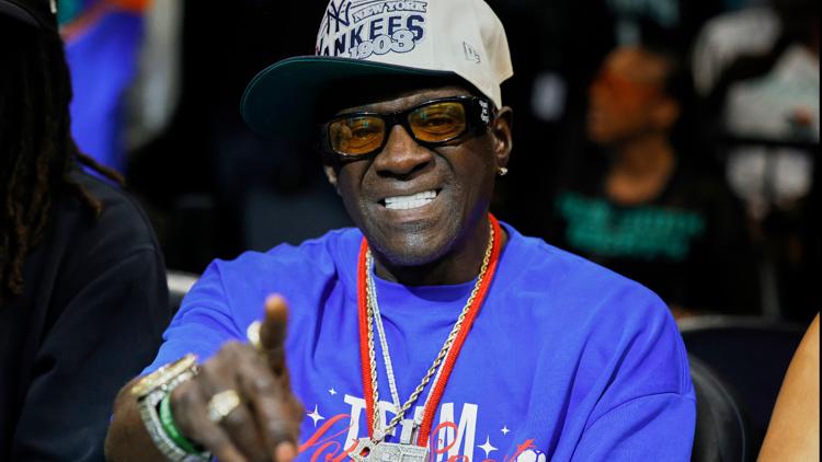 Flavor Flav asks employers to excuse employees  from work to cheer on Atlanta Dream