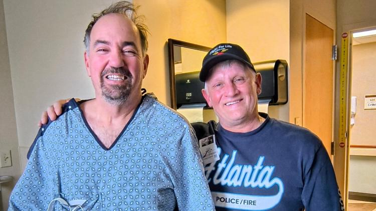 Off-duty Paulding County Fire Captain recognized after quick actions saves life