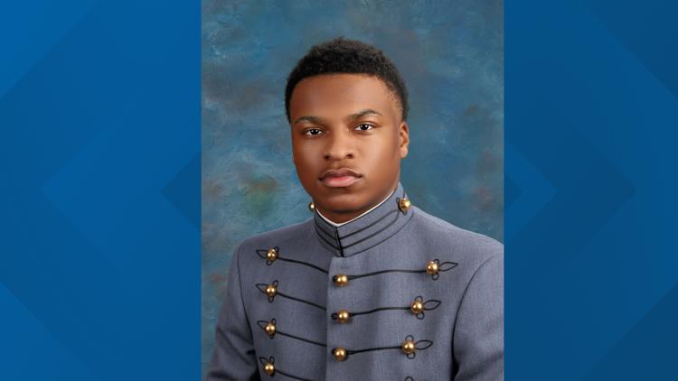 College football player saves man from burning car after coming across fiery wreck