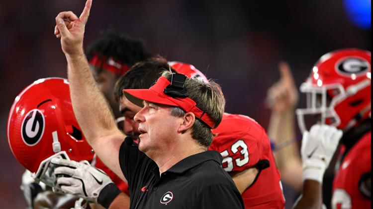 'He was pretty somber' | Georgia Head Coach Kirby Smart talks Carson Beck's injury as team looks ahead to Sugar Bowl