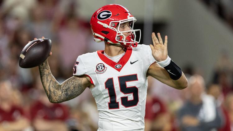 No. 5 Georgia hosts Auburn looking to bounce back from loss to Alabama