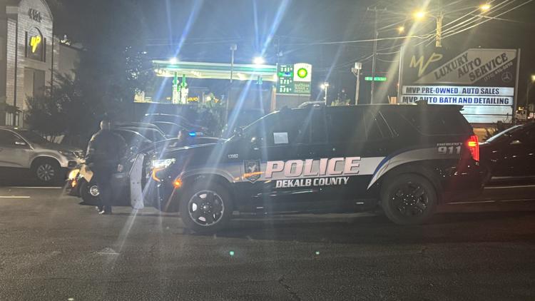 Amazon driver's vehicle shot at while delivering packages in DeKalb Co., police say