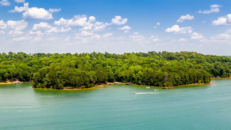 Here's which parks near Lake Lanier have reopened or are still closed | Full list