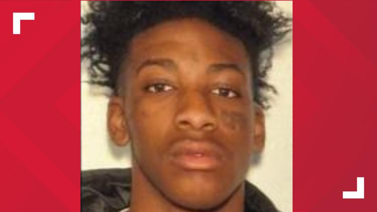 Deputies search for 'armed, dangerous' suspect in Clayton County