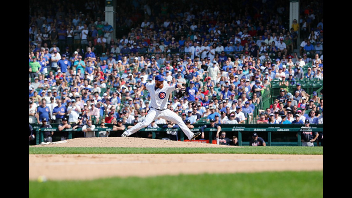 Craig Kimbrel closes out debut with Anthony Rizzo's help as Cubs beat  Braves