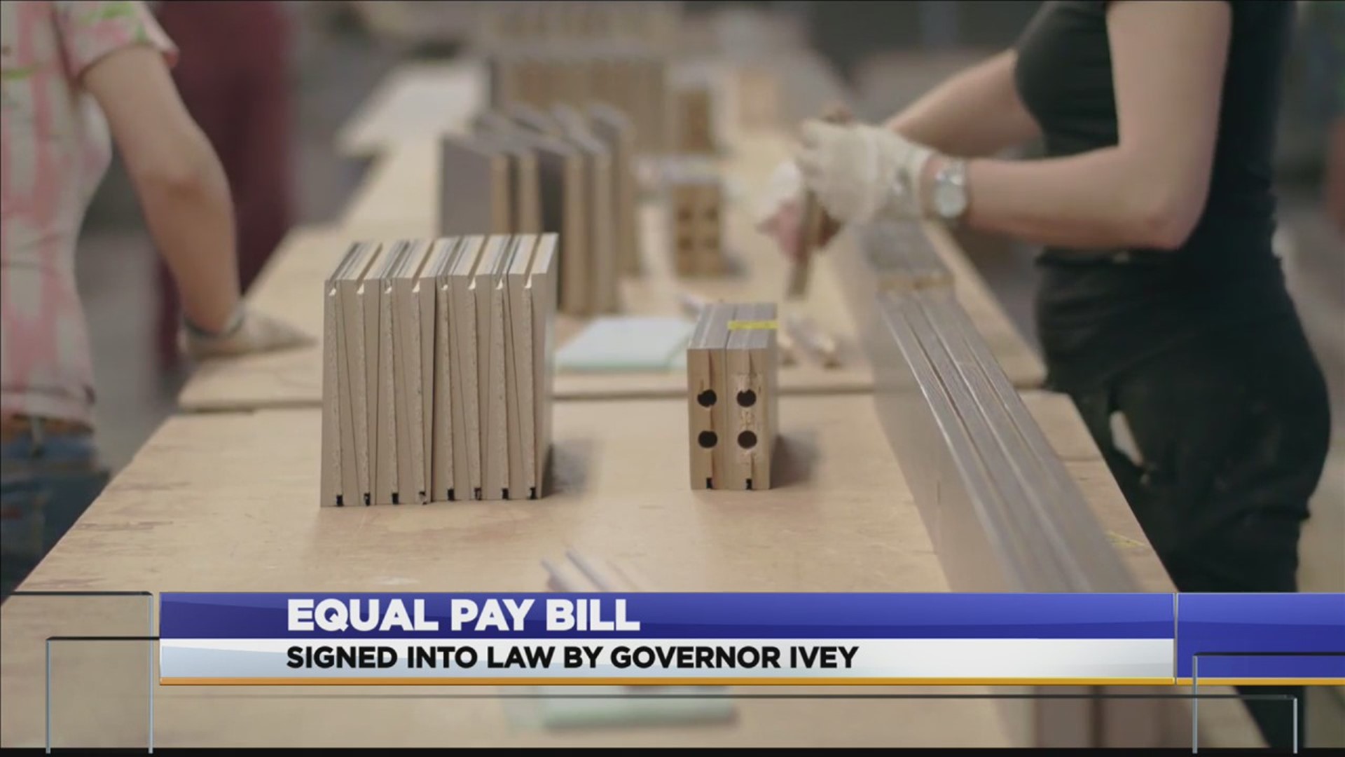 Governor Kay Ivey has signed a bill to stop employers from paying workers different salaries for the same work based on race or sex.