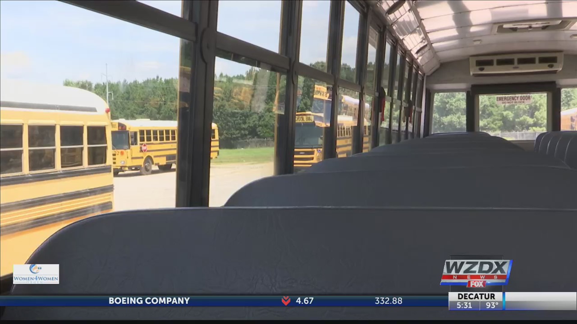 Some parents are worried as their children ride school buses with no air conditioning during a heat advisory.