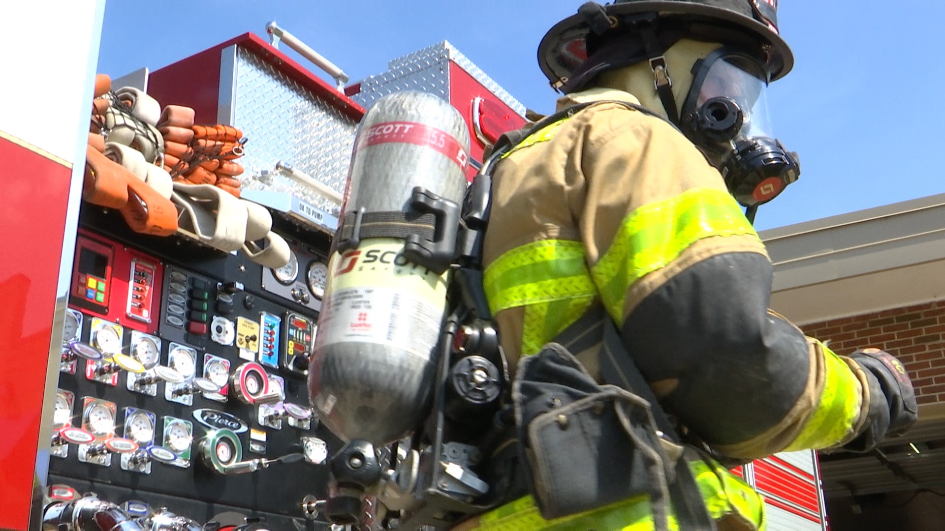 A Day In The Life With Huntsville Fire And Rescue | Rocketcitynow.com