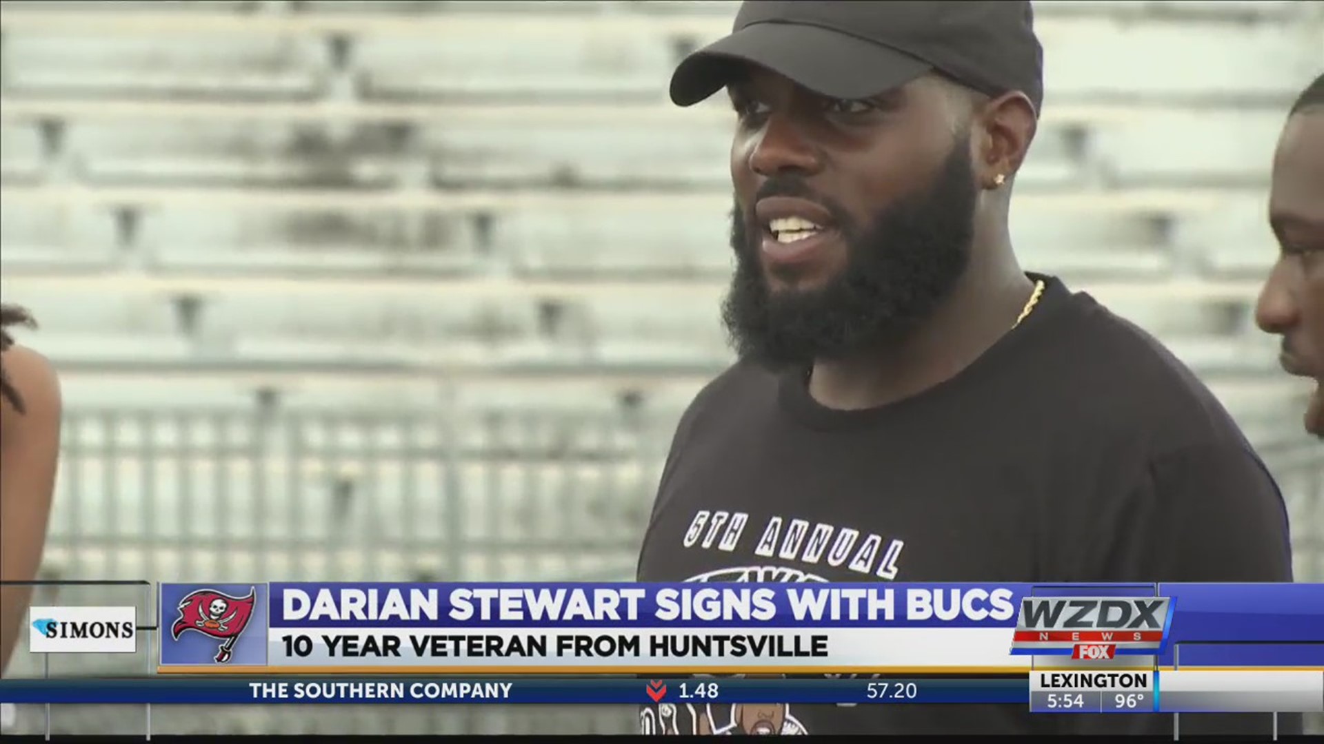 Darian Stewart signs with the Tampa Bay Bucs