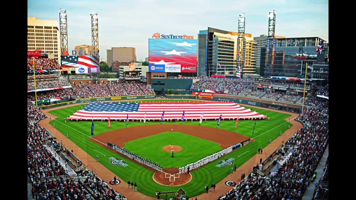 Chipper Jones, Brian Snitker share thoughts on Hank Aaron - Battery Power