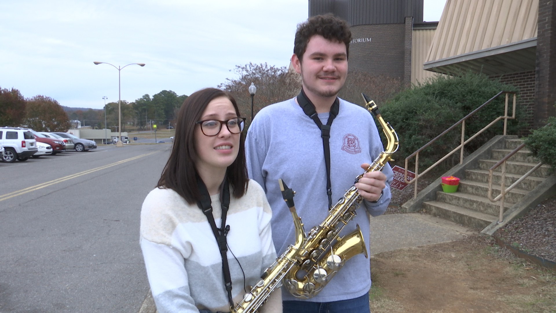 The Guntersville High School band had their last practice today before heading to Philadelphia to march in the 2019 Thanksgiving Day Parade. Guntersville High School's Crimson Guard was invited to play a fanfare of "Oh Come, All Ye Faithful" at the parade.