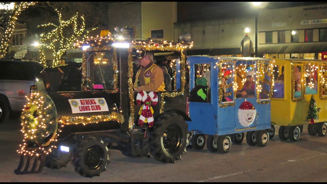 Athens Alabama Christmas Parade 2022 Athens Christmas Parade Takes Over Downtown Athens | Rocketcitynow.com