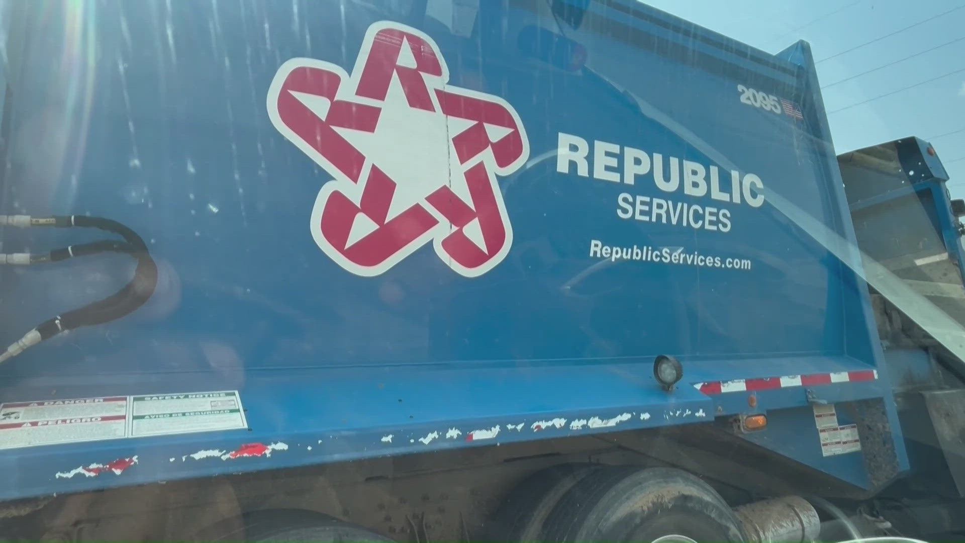 Huntsville Considers AI Cameras On Garbage Trucks To Tackle Property huntsville-considers-ai-cameras-on-garbage-trucks-to-tackle-property