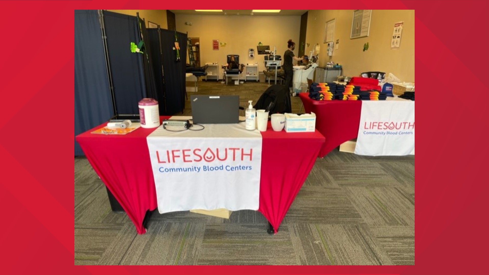 LifeSouth needs blood donations, and they're opening a "pop-up" location to make it easier to donate.