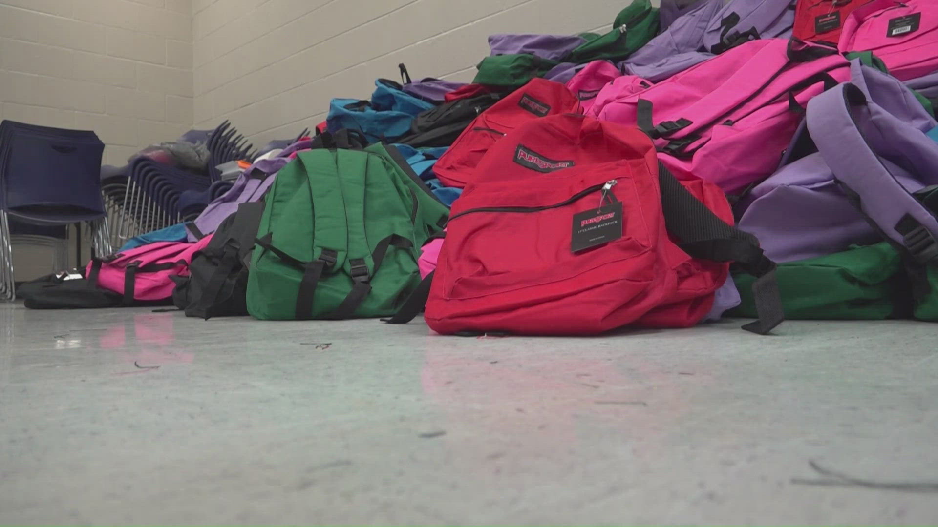 Stuff the Bus event empowers 1,000 students with supplies ...