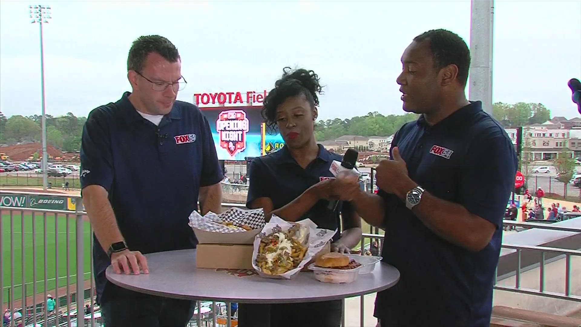 FOX54's crew tries out some of the new fare and ballpark standards you can nosh on while watching the Trash Pandas play!