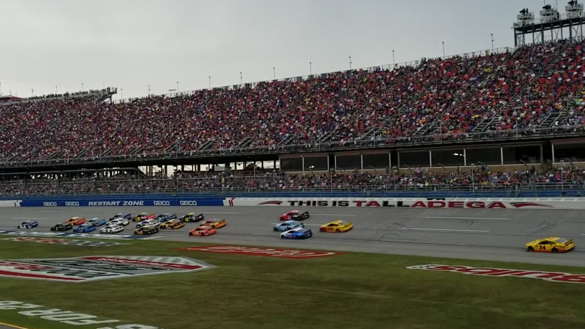 LOUD! Talladega SuperSpeedway MENCS 1000bulbs.com 500 - Full Field #1