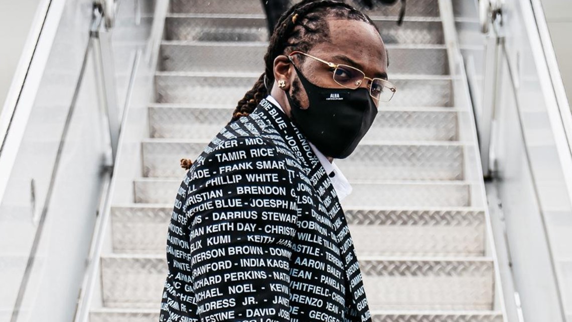 Derrick Henry honors victims of Racial Injustice on custom suit ...