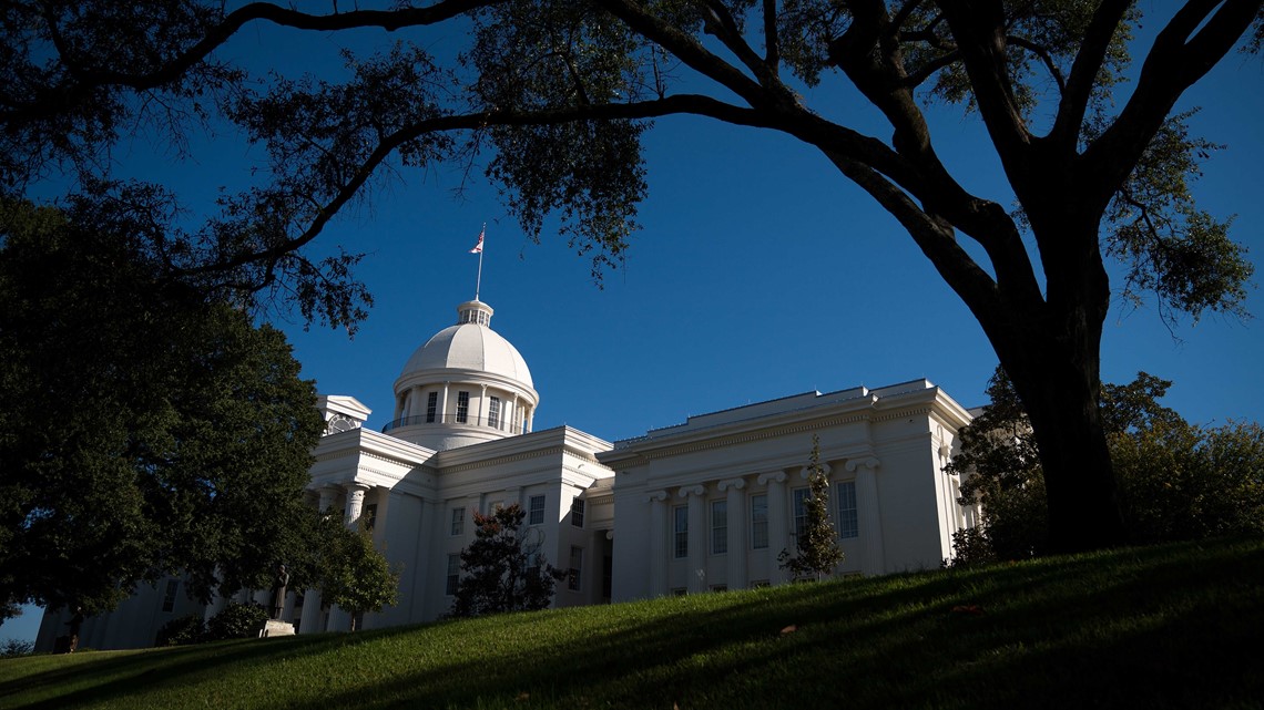 Alabama lowered Praxis exam test scores with hopes of retaining m - Vimarsana News