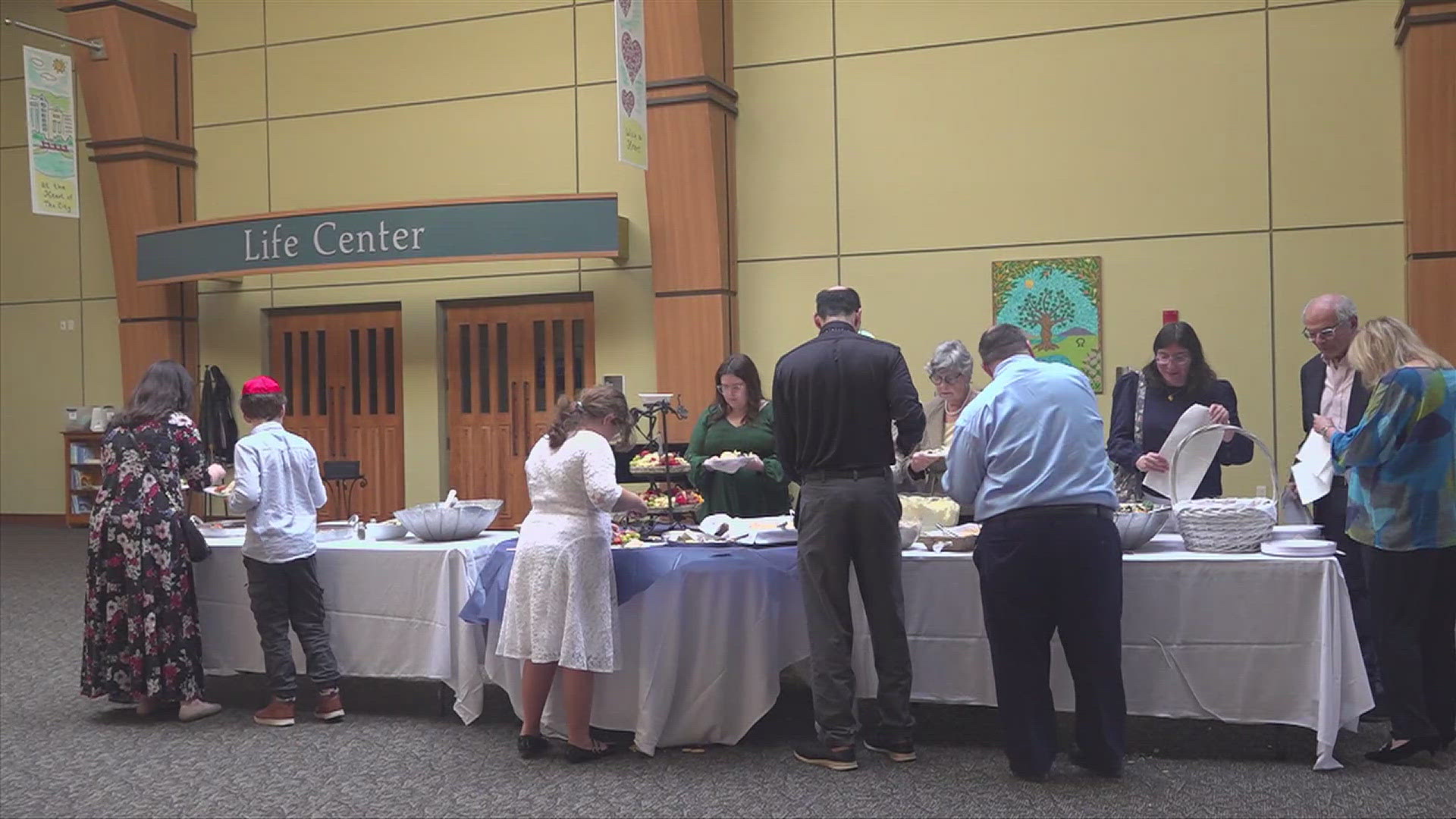 First Baptist Church held an interfaith lunch with members of Temple B'Nai Sholom.