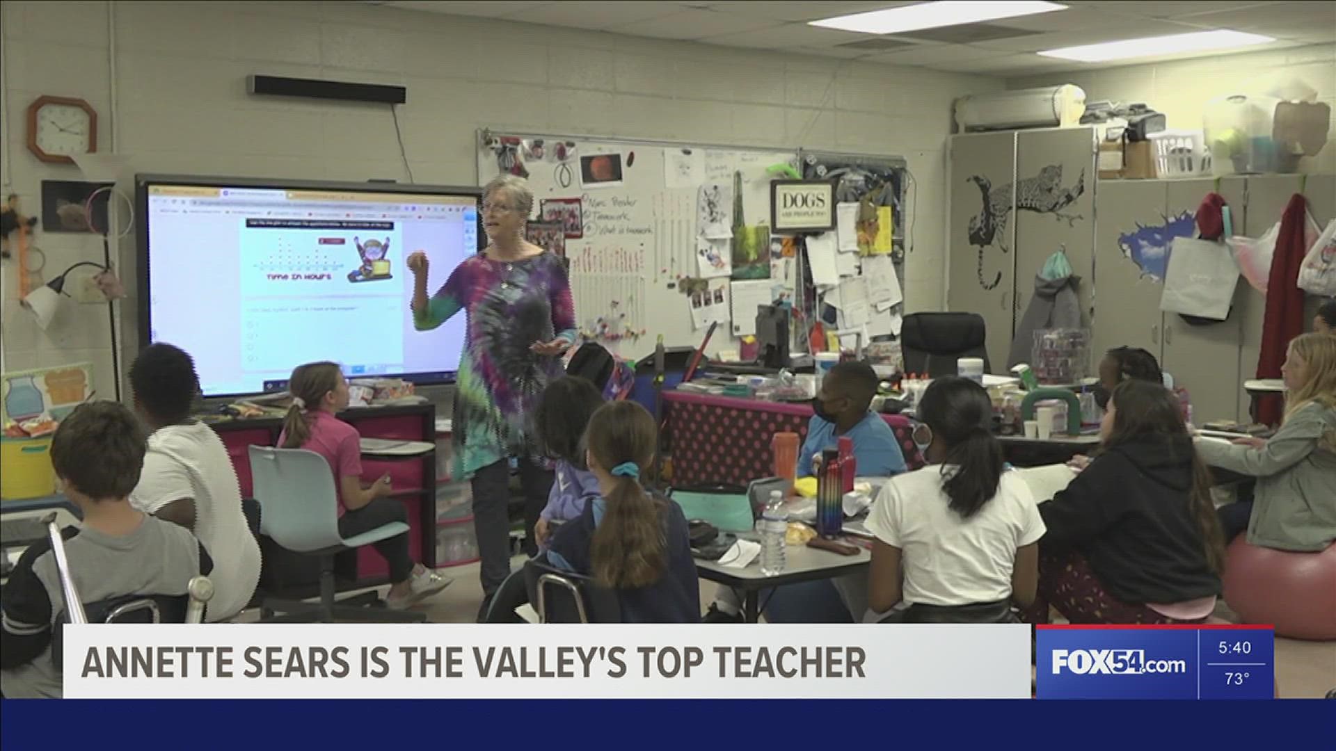 Mrs. Annette Sears is the Valley's Top Teacher. She's a 4th grade teacher at Madison Cross Roads Elementary.