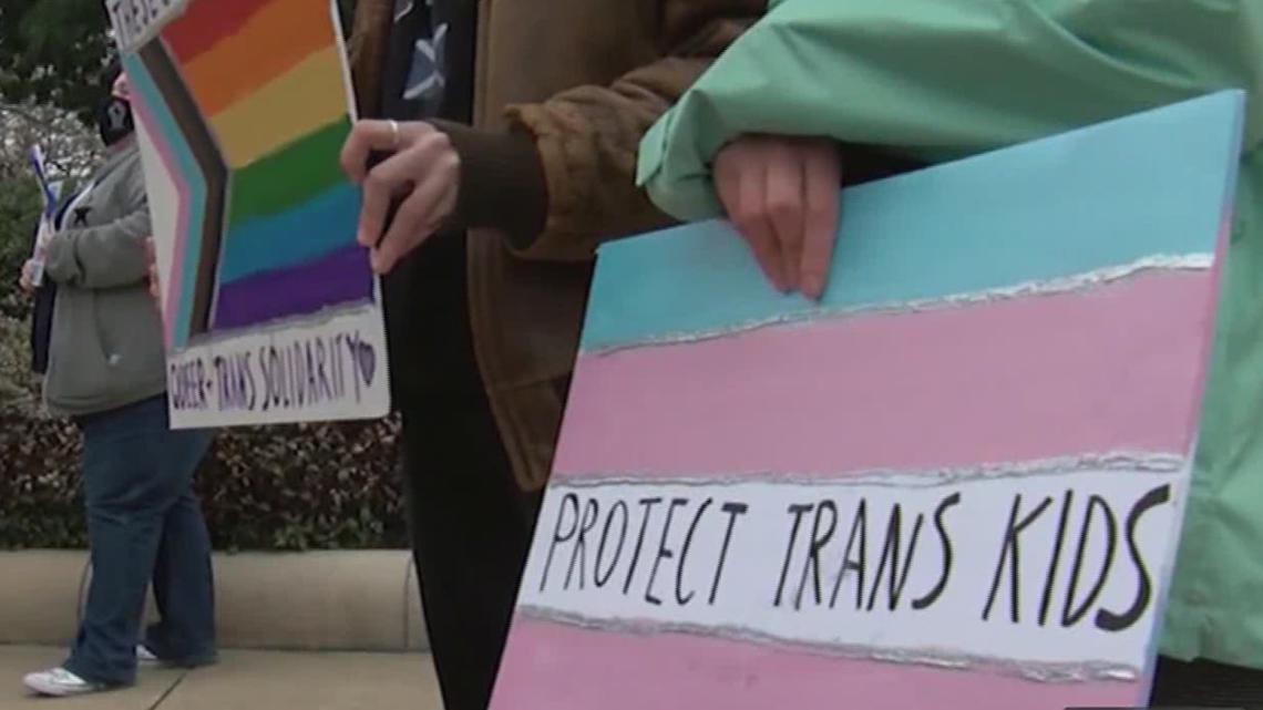 Justice Dept Challenges Anti Transgender Alabama Law 7007