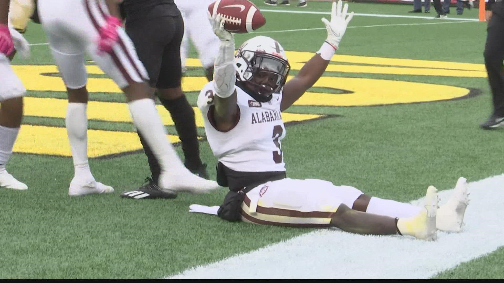 Alabama A&M notched its 4th straight victory over Alabama State. ***Highlight correction: Alabama State Quarterback is Ryan Nettles.***