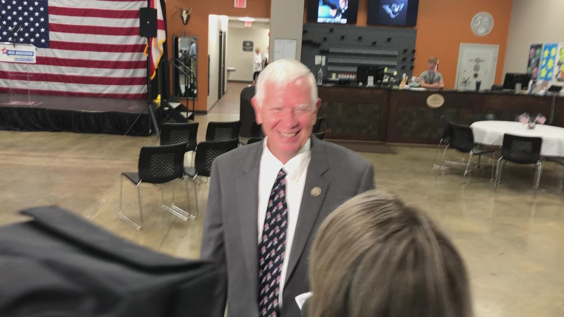 Mo Brooks chatted with reporters before results were announced. Here's what Brooks had to say behind the scenes.