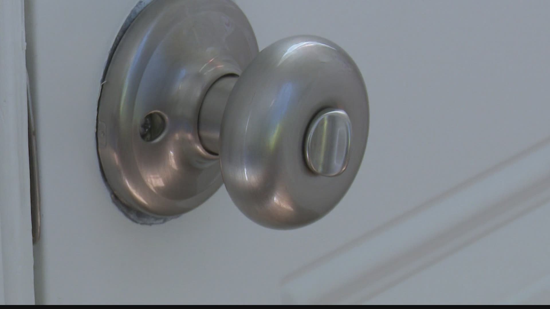 When was the last time you cleaned your doorknobs?