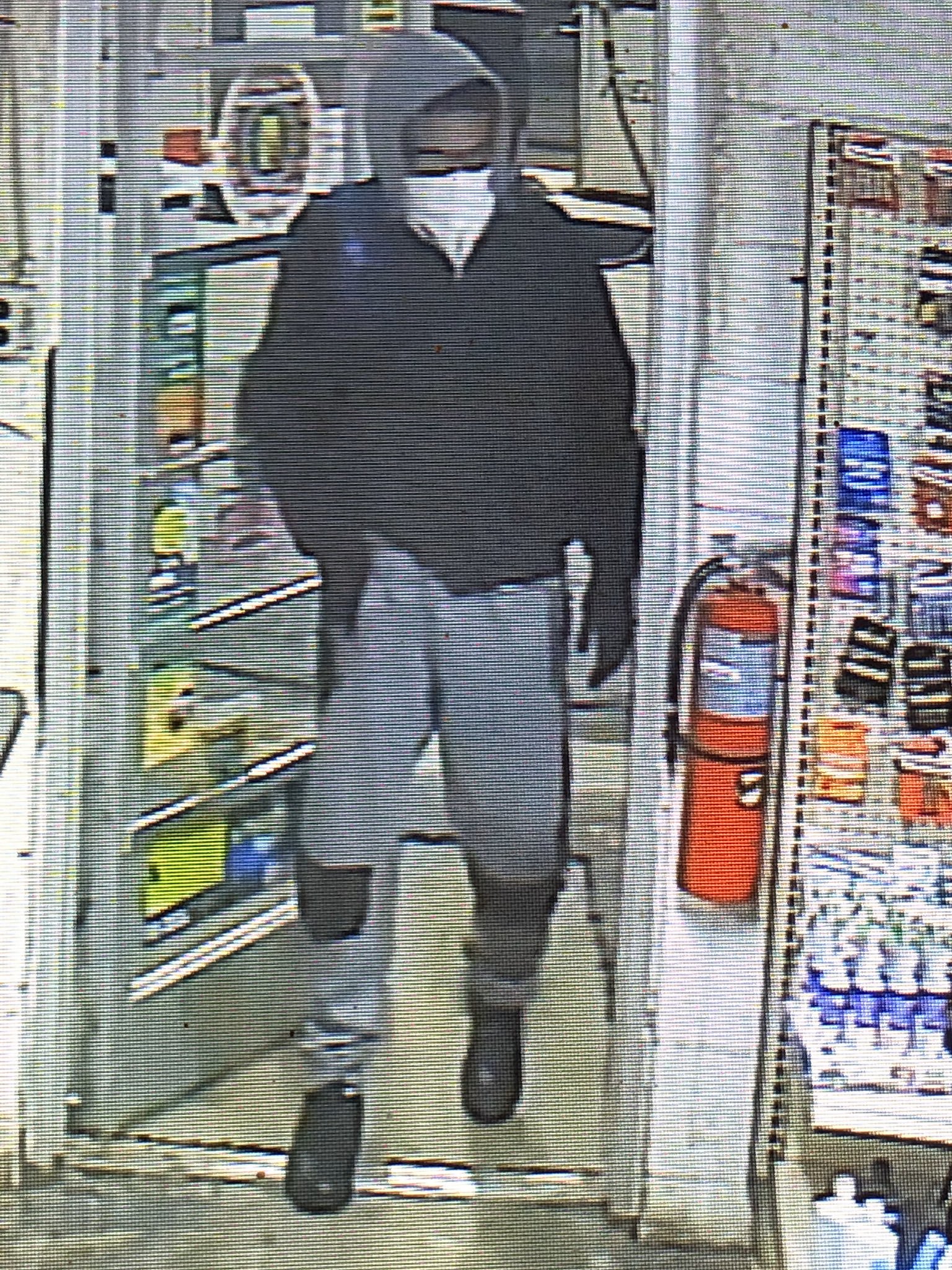 Limestone Co. Sheriff’s Office searching for armed robbery suspect