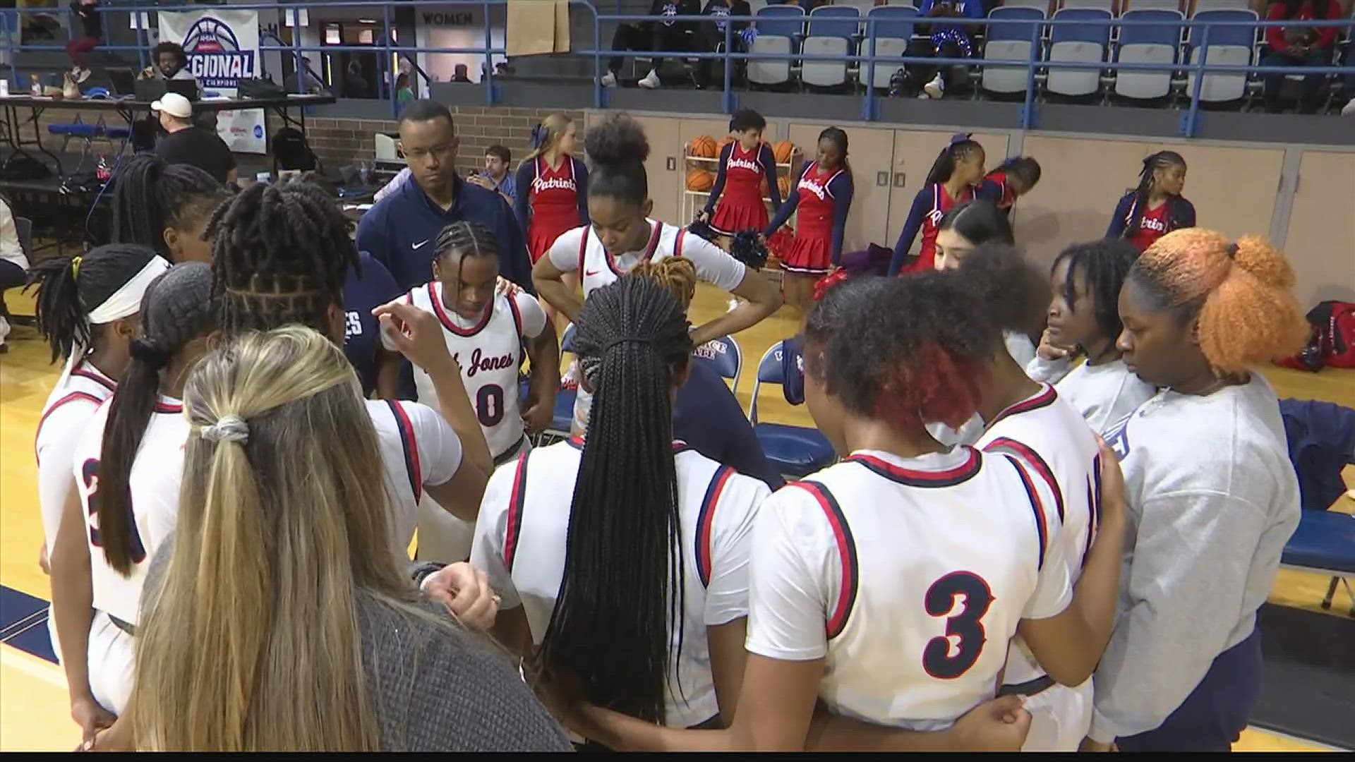 The road to the AHSAA State Finals continued with NW Regional action at Wallace State. Four teams from the Tenn. Valley had a chance to capture Regional Titles today