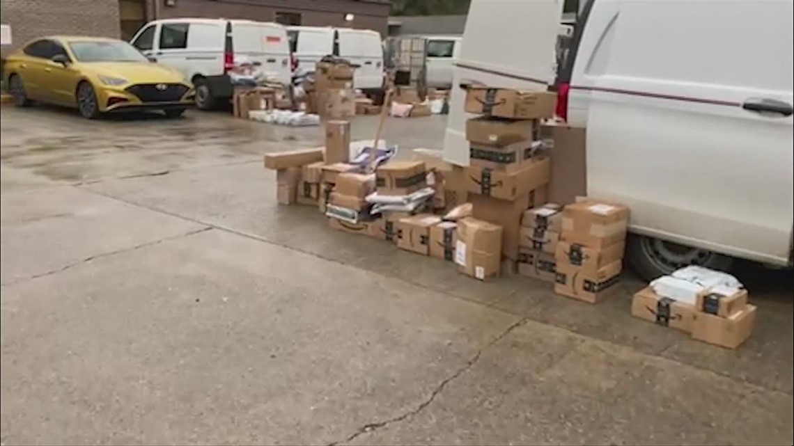 Congressman Dale Strong met with USPS Post Master General in regards to