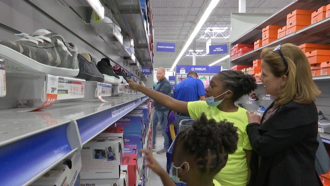 Academy Sports + Outdoors surprises Boys & Girls club with shopping spree