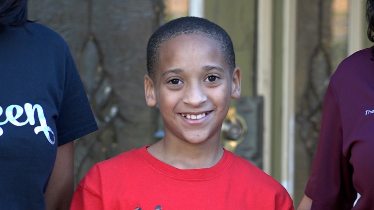 10-year-old Malachi Mason is a Neighborhood Hero