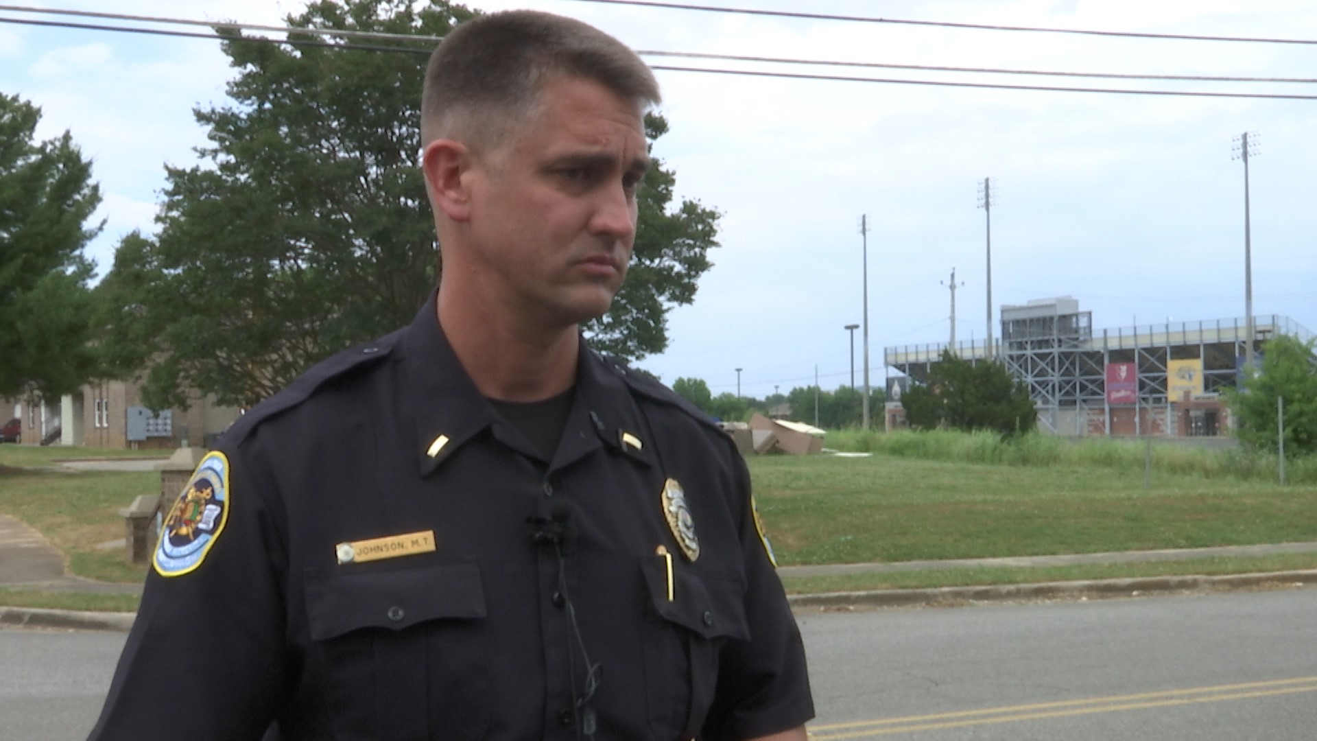 Huntsville Police Department's Lt. Michael Johnson spoke with media Thursday afternoon after an officer shot and killed Crystal Ragland at Stadium Apartments when she allegedly had a gun.