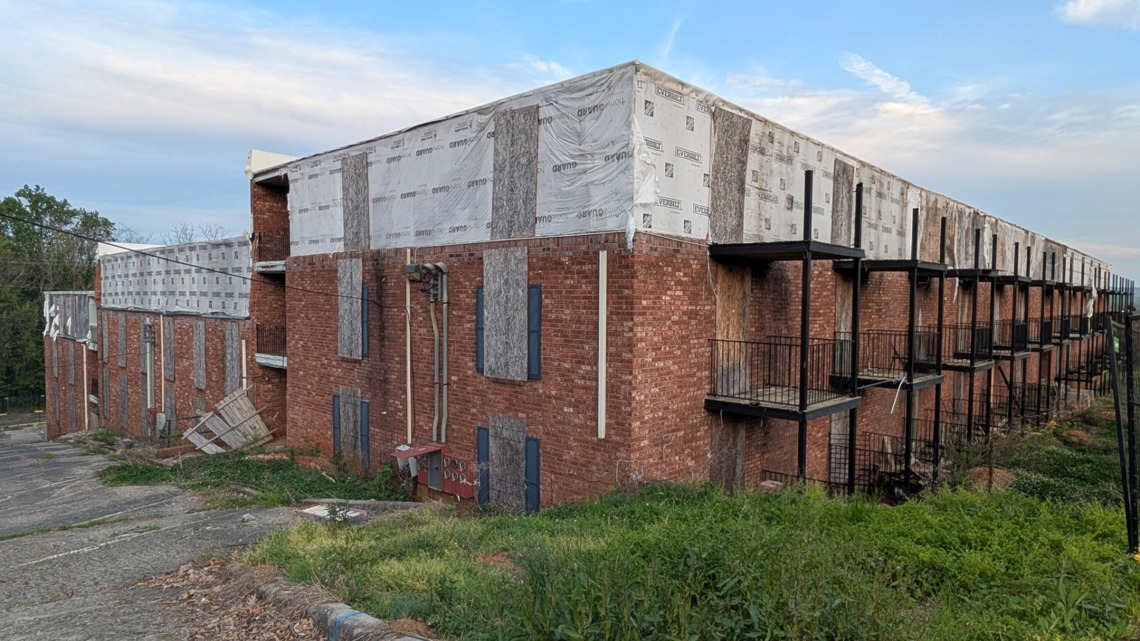 Court sets September trial for Huntsville's nuisance claim against Lurin Real Estate