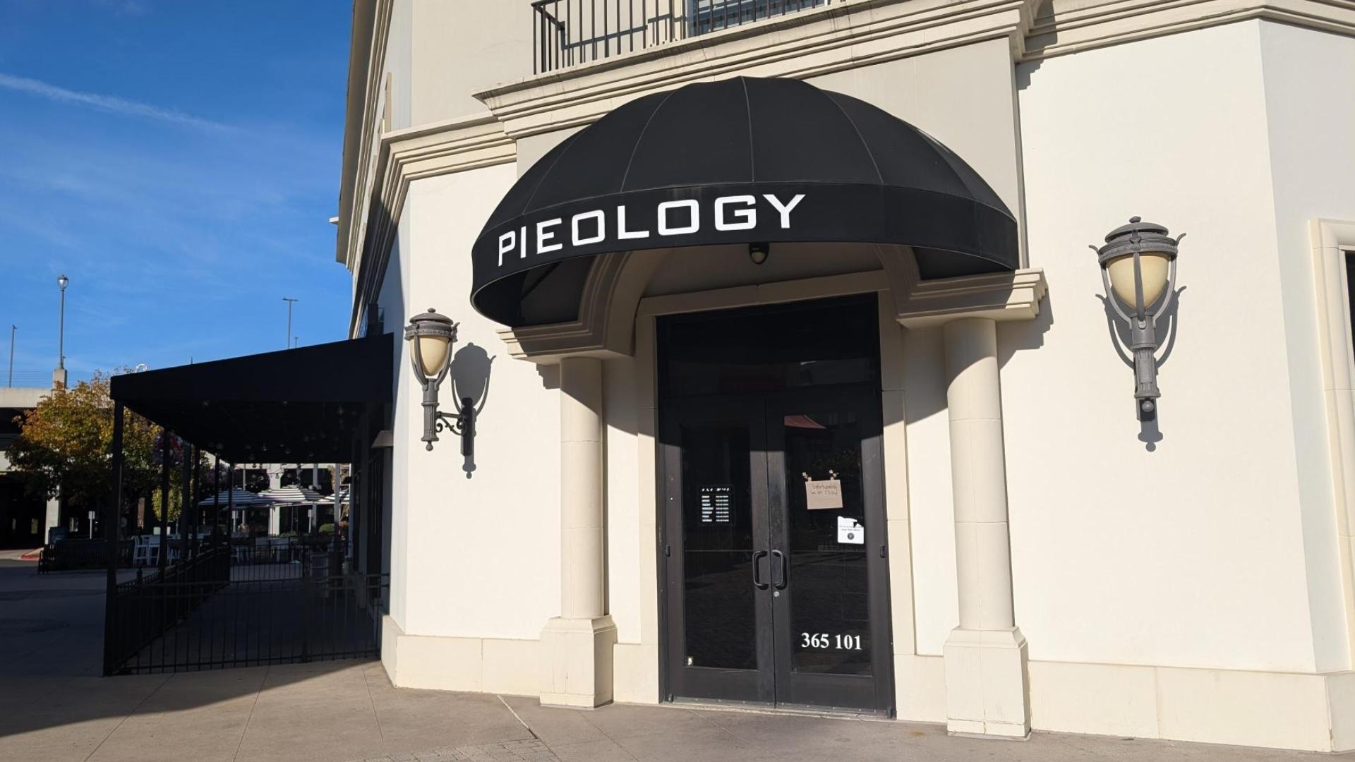 Pieology Pizza at Bridge Street closes its doors