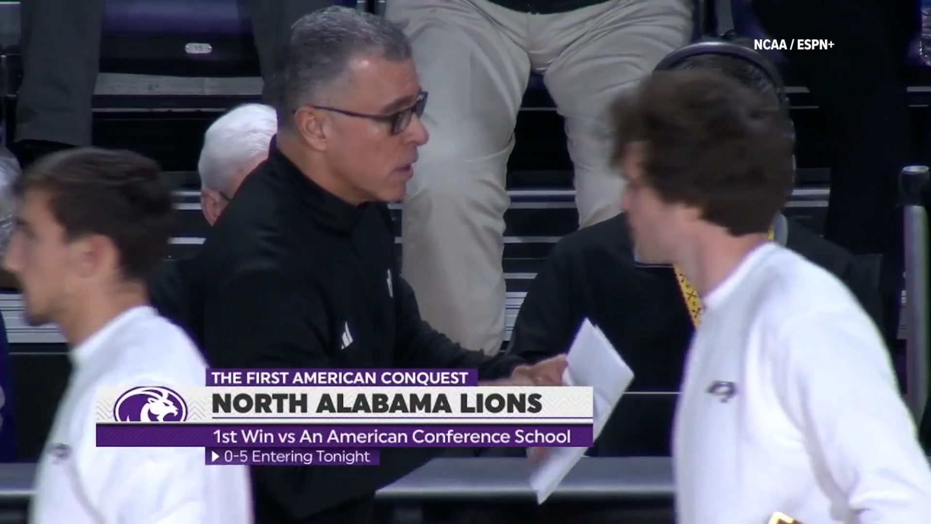 Led by Huntsville native Jacari Lane's 19 points, the North Alabama Lions defeated the East Carolina Pirates 74-67 on Wednesday night. 